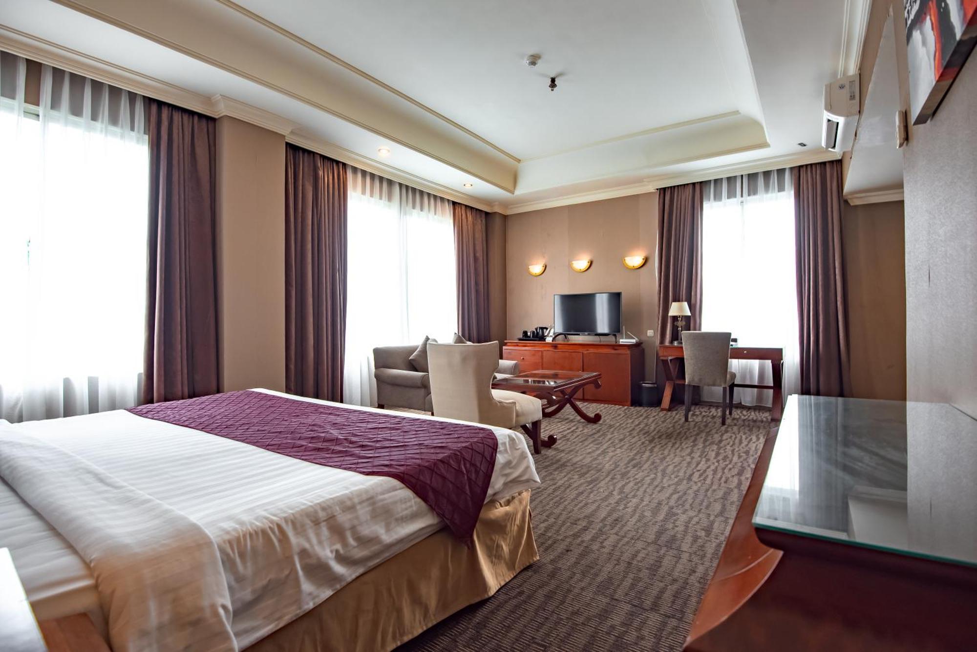 The Mirah Hotel Bogor Ngoại thất bức ảnh