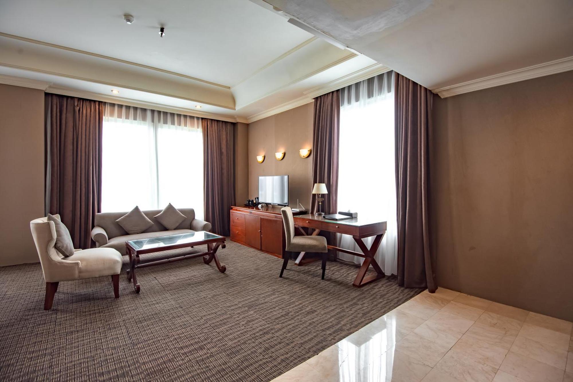 The Mirah Hotel Bogor Ngoại thất bức ảnh